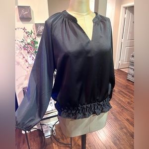 Elegant Eclair Blouse Sz L NWT